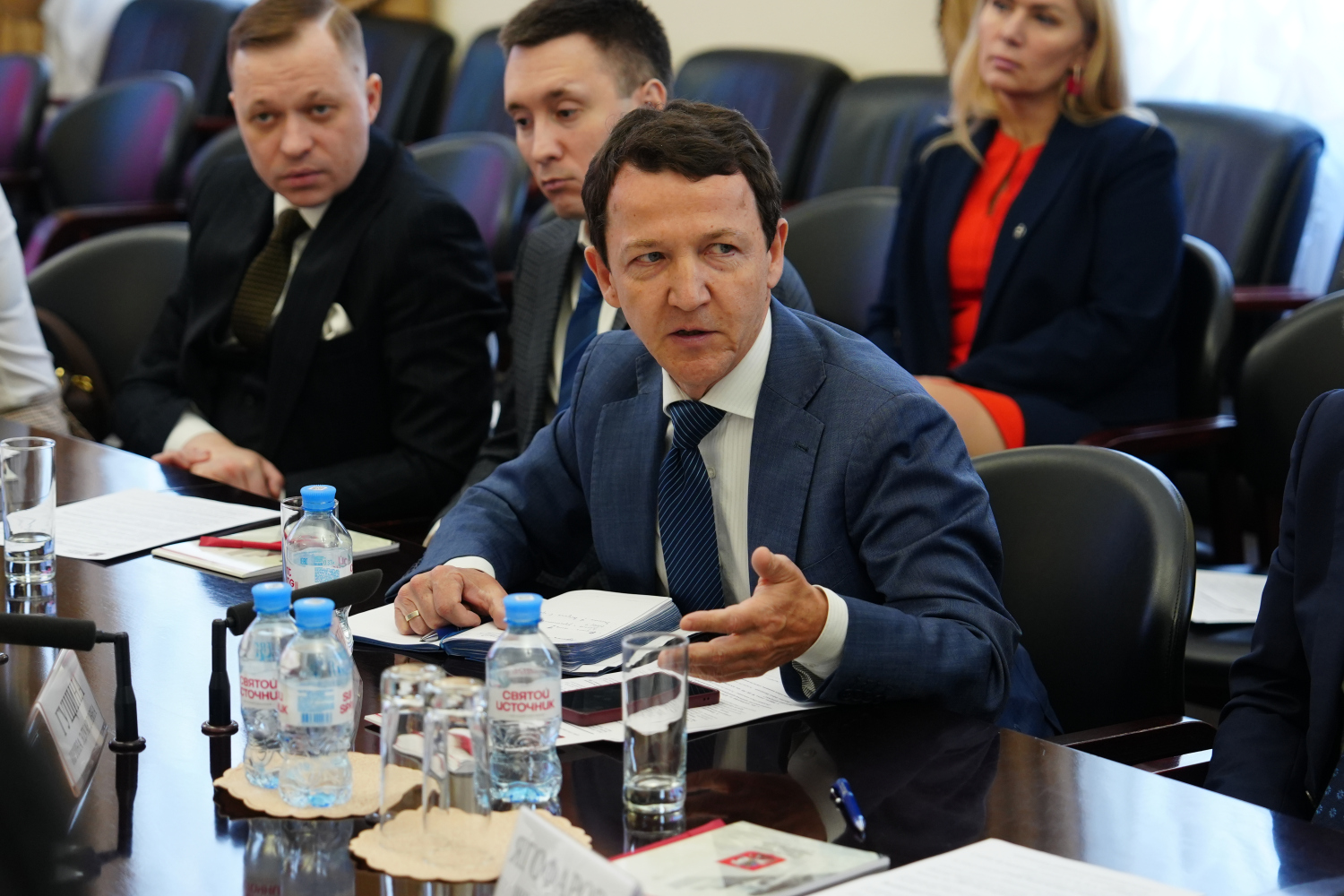 Рустем Ахметшин_заседание.JPG